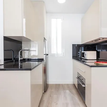 Canalejas En Apartment Madrid