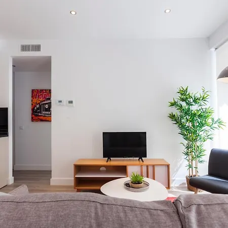 Mit House Canalejas En * Madrid