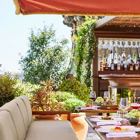 Four Seasons 5*