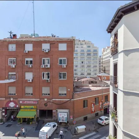 Apartment Five Balconies By Gran Via