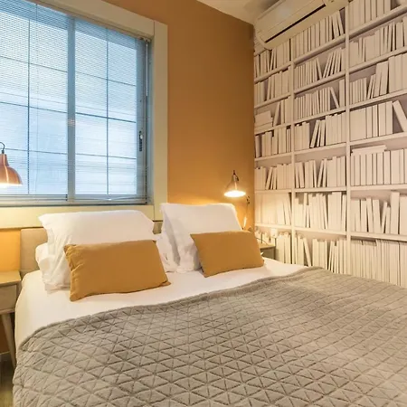Santa Ana Boutique En Madrid
