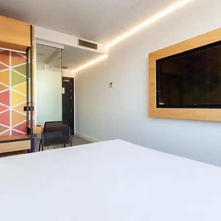 Pensjonat Vertice Roomspace Madryt