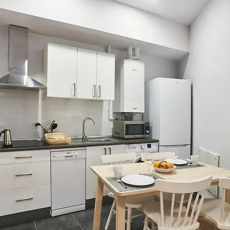 Slow Luchana Apartment