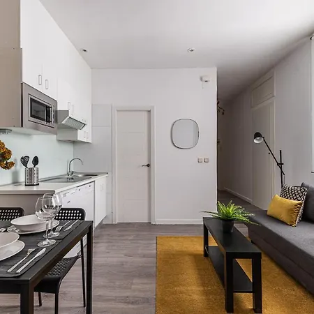 Apartamento Queens Chueca Iii - Alquiler Corta Duracion *