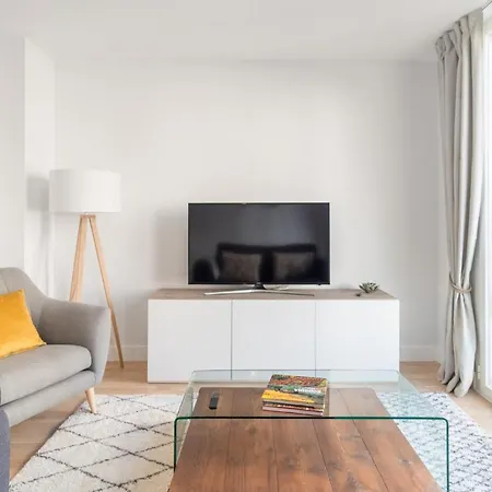 Charming 1-bedroom In Stylish Retreat For 2, Alonso Martinez I *