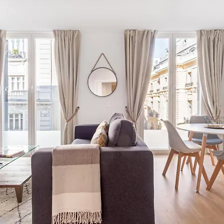 Charming 1-bedroom In Stylish Retreat For 2, Alonso Martinez I *