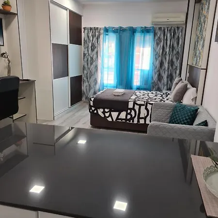 M-a Estudio La Latina Apartment