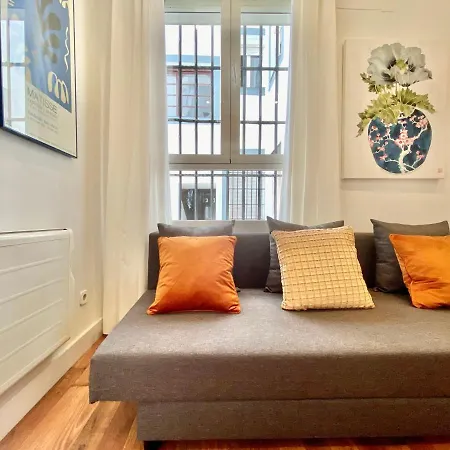 Apartment Charming Malasana