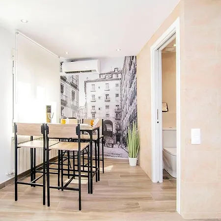 Apartment Center Next Plaza Mayor By Batuecas *