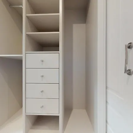 Apartment Santa Engracia