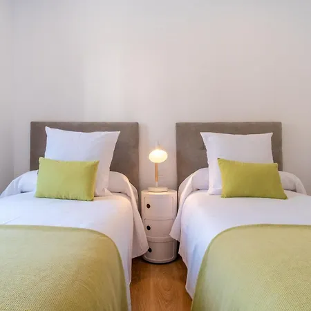 Charming For 4 Steps Away From Mercado De San Miguel , Calle Mayor Iv