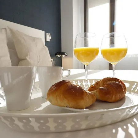 Apartamento Reina Sofia Boutique Ii *