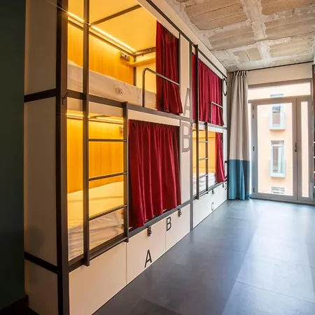 The House Lavapies Hostel