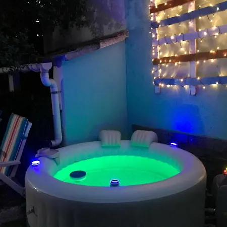 Holiday home Jara Y Enebro *