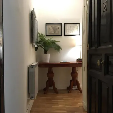 Apartment Velazquez 117, 4-3 Madrid