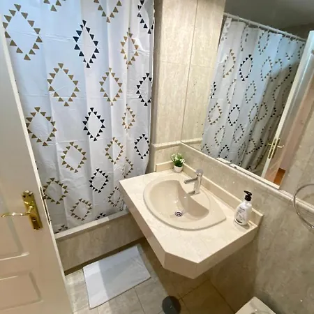 Deyanira Suite, Aeropuerto, Ifema Madrid