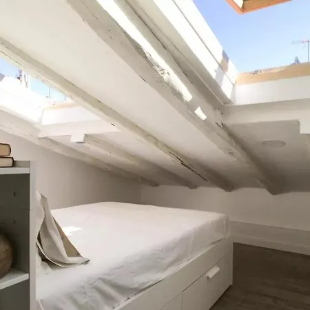 Royal Opera Apartment Madrid