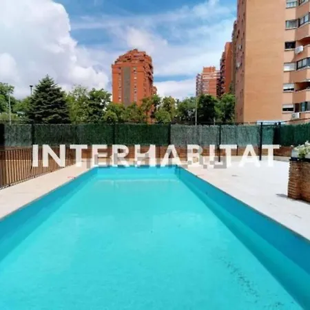 Cozy Designer Apart / Acogedor Apartamento De Diseno ● Wifi - Jacuzzi - A/c Steamsauna * Madrid