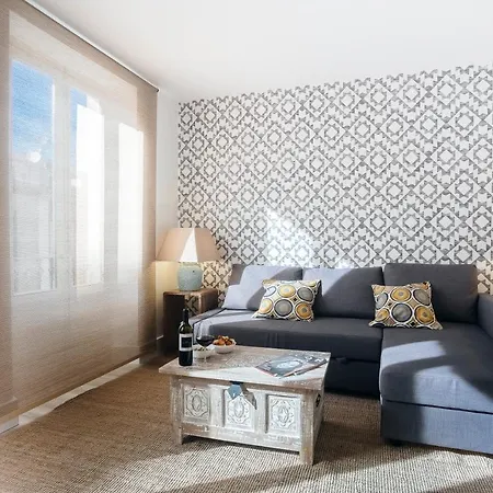 Homeabout San Bernardo Ii Apartment Madrid