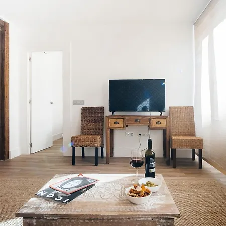 Homeabout San Bernardo Ii Madrid