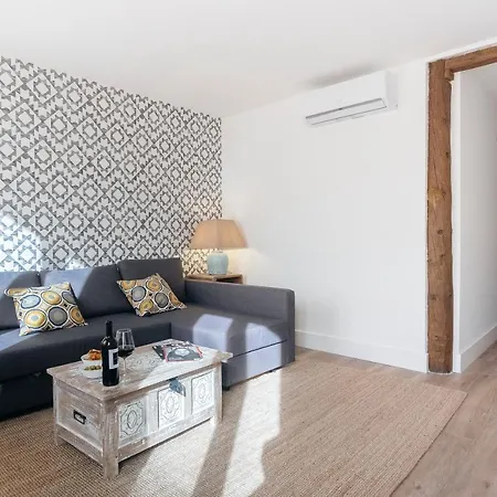Homeabout San Bernardo Ii Apartment