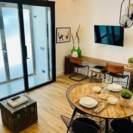 Luxury, Private Wellness In Prado Museum New Aug21 Apartment *