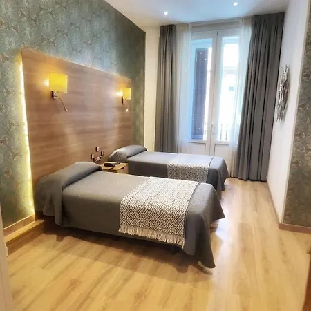 Guest house Aguilar 2*