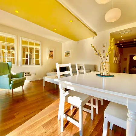 Charming Exclusive La Latina
