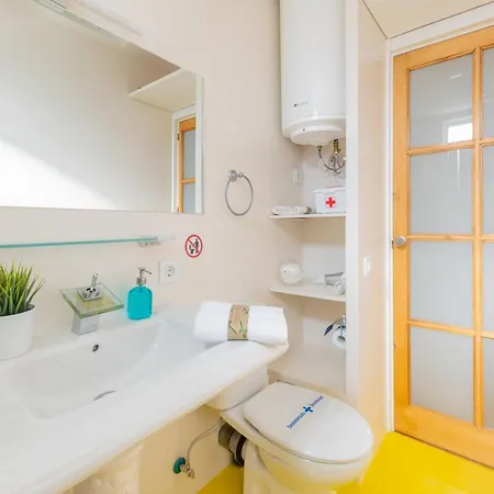 Apartment Bright Penthouse With Terrace In Center *