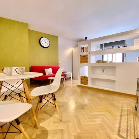Charming Cozy Malasana Apartment Madrid