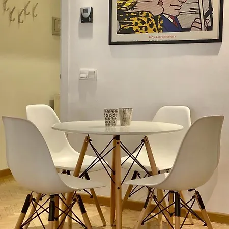 Charming Cozy Malasana Apartment