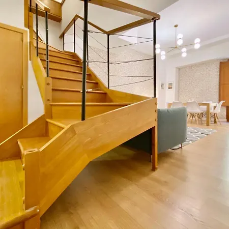 Charming Opera Apartment