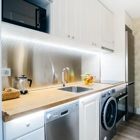 Homeabout San Bernardo Ii Apartment Madrid