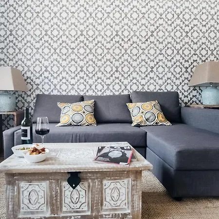 Apartment Homeabout San Bernardo Ii Madrid