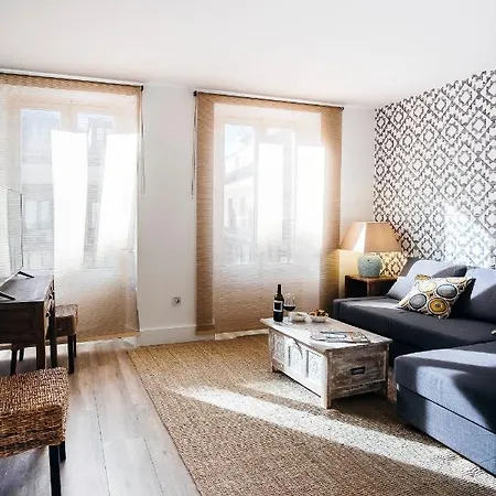 Apartment Homeabout San Bernardo Ii Madrid