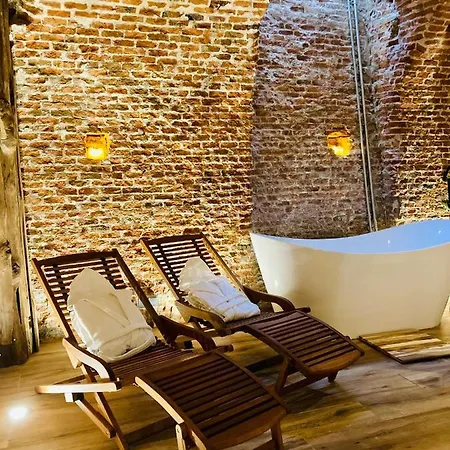 Luxury, Private Wellness In Prado Museum New Aug21 Madrid