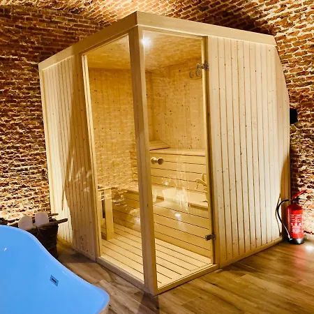 Luxury, Private Wellness In Prado Museum New Aug21 Madrid