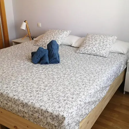 1 Apartment