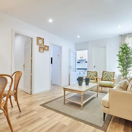 Jorge Juan Prime, By Presidence Apartamento
