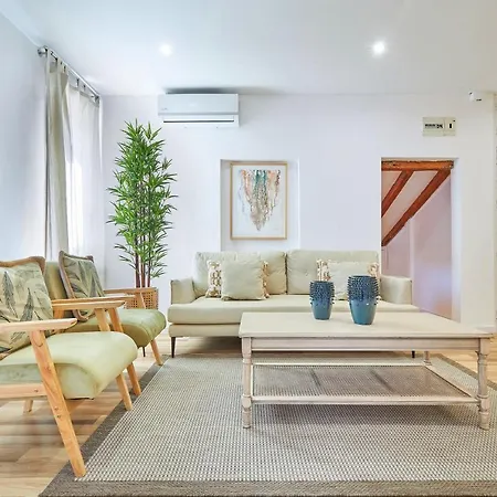 Jorge Juan Prime, By Presidence Apartment *