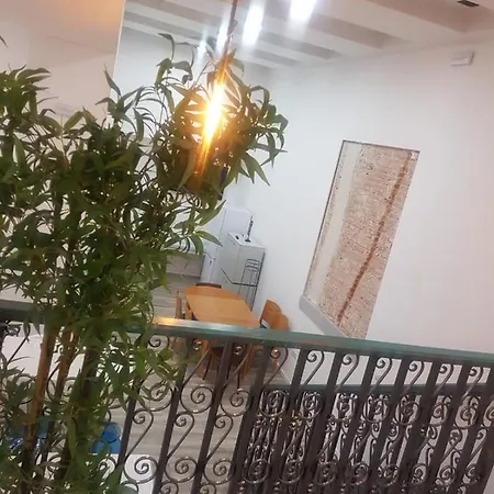 Palafox 23 *
