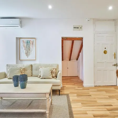 Jorge Juan Prime, By Presidence Apartment *