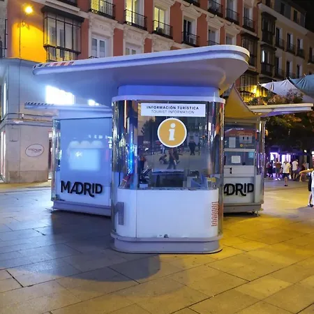 Hostal Inn Madrid Pensjonat Madryt