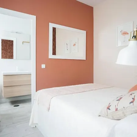 Homeabout Calle Toledo I Apartment