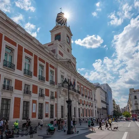 Day Carretas Centro Gran Via Sol Madrid