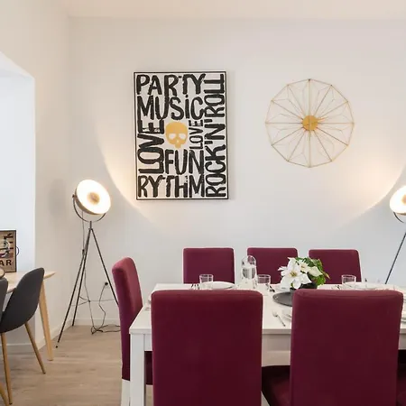 Plaza Mayor By Monaro Apartment