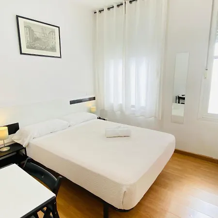 Ch Rayuela Vendégház Madrid