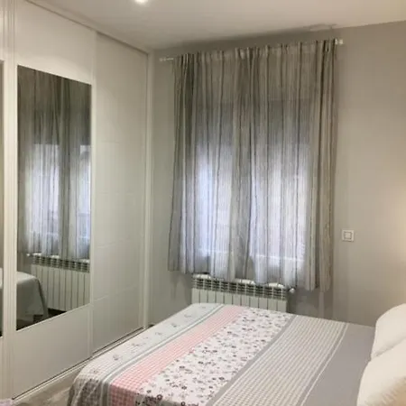 Estilo Nordico En Malasana Apartment Madrid