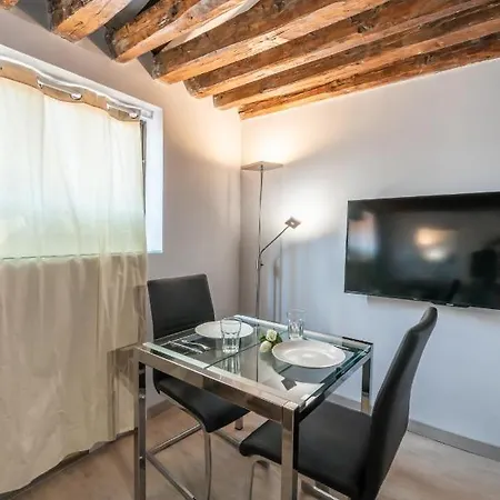 Day Carretas Centro Gran Via Sol Apartment *