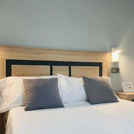 Guest house Angeles Madrid